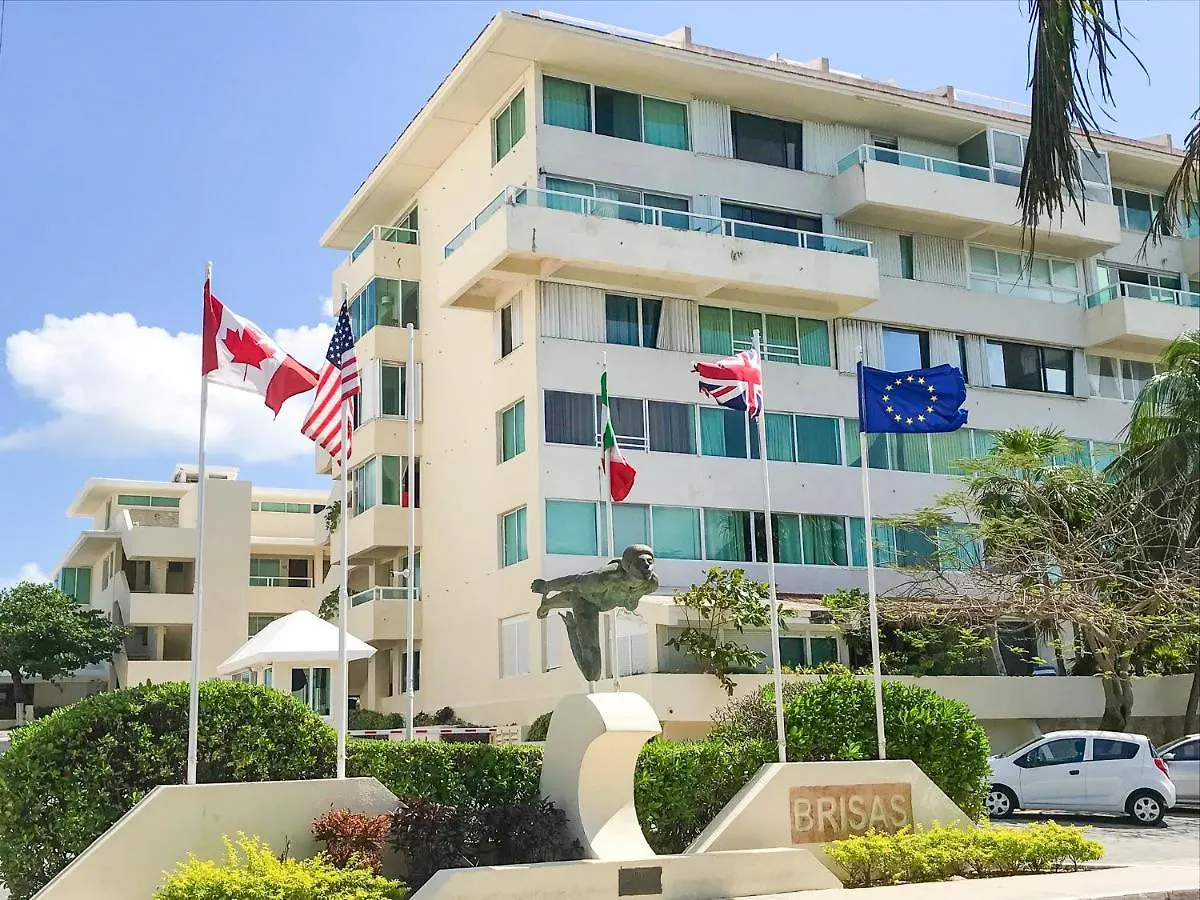 Brisas Shores 209 Beachfront Apartment With Terrace, Cancun Hotel Zone, 1 Bedroom 0*,