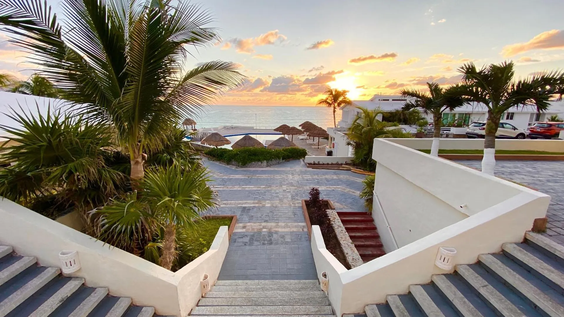 Brisas Shores 209 Beachfront Apartment With Terrace, Cancun Hotel Zone, 1 Bedroom 0*,  Mexique